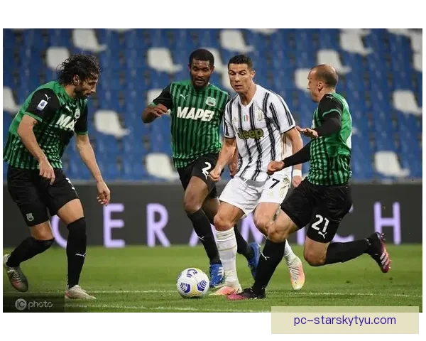 皇马看中斯密特AZ求门德斯抬